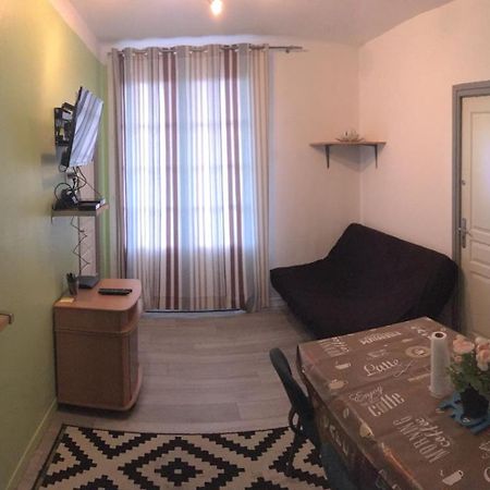 Bel Appartement A Dijon 2 Bagian luar foto